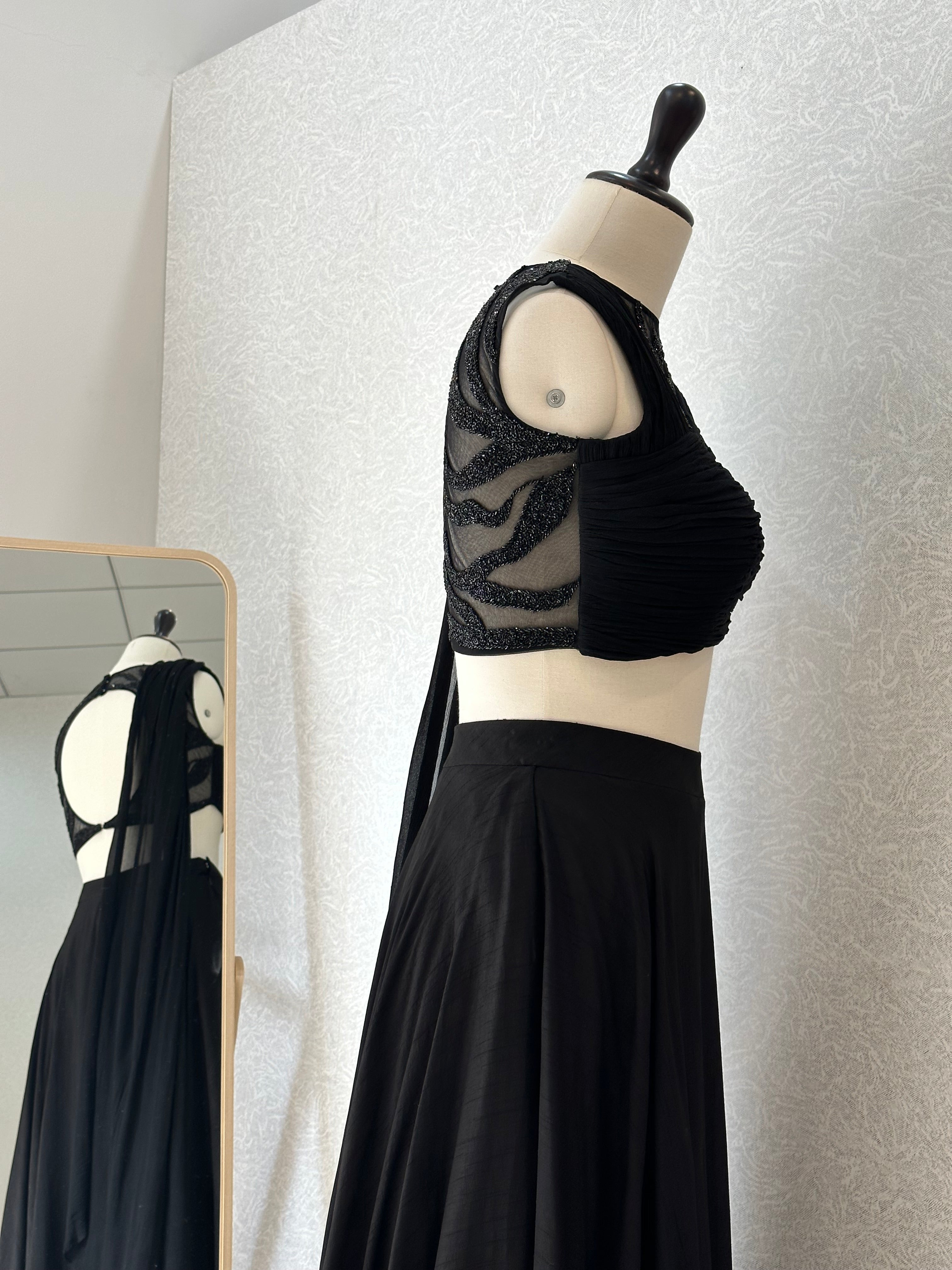 Noir Frost Drape Set