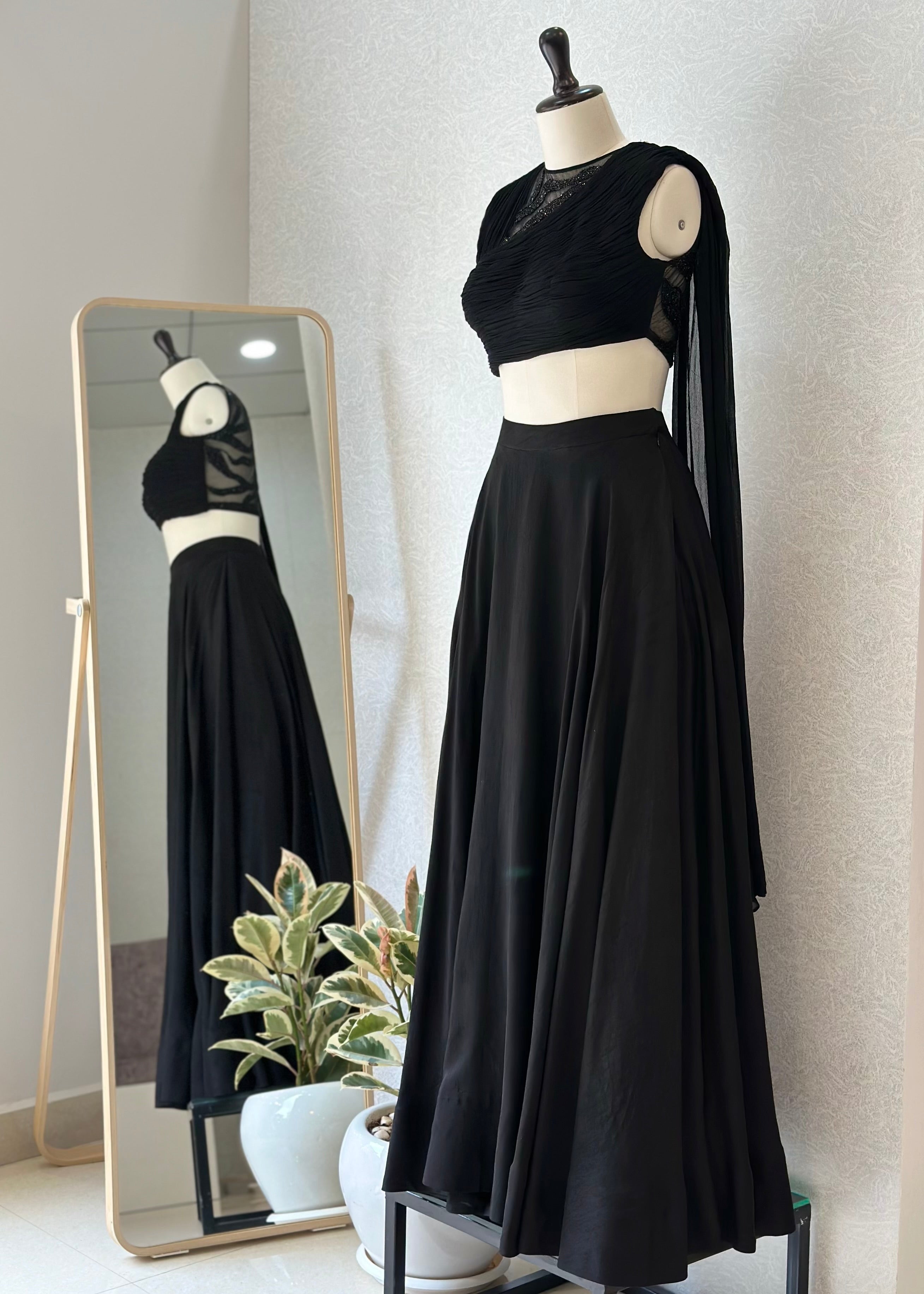 Noir Frost Drape Set