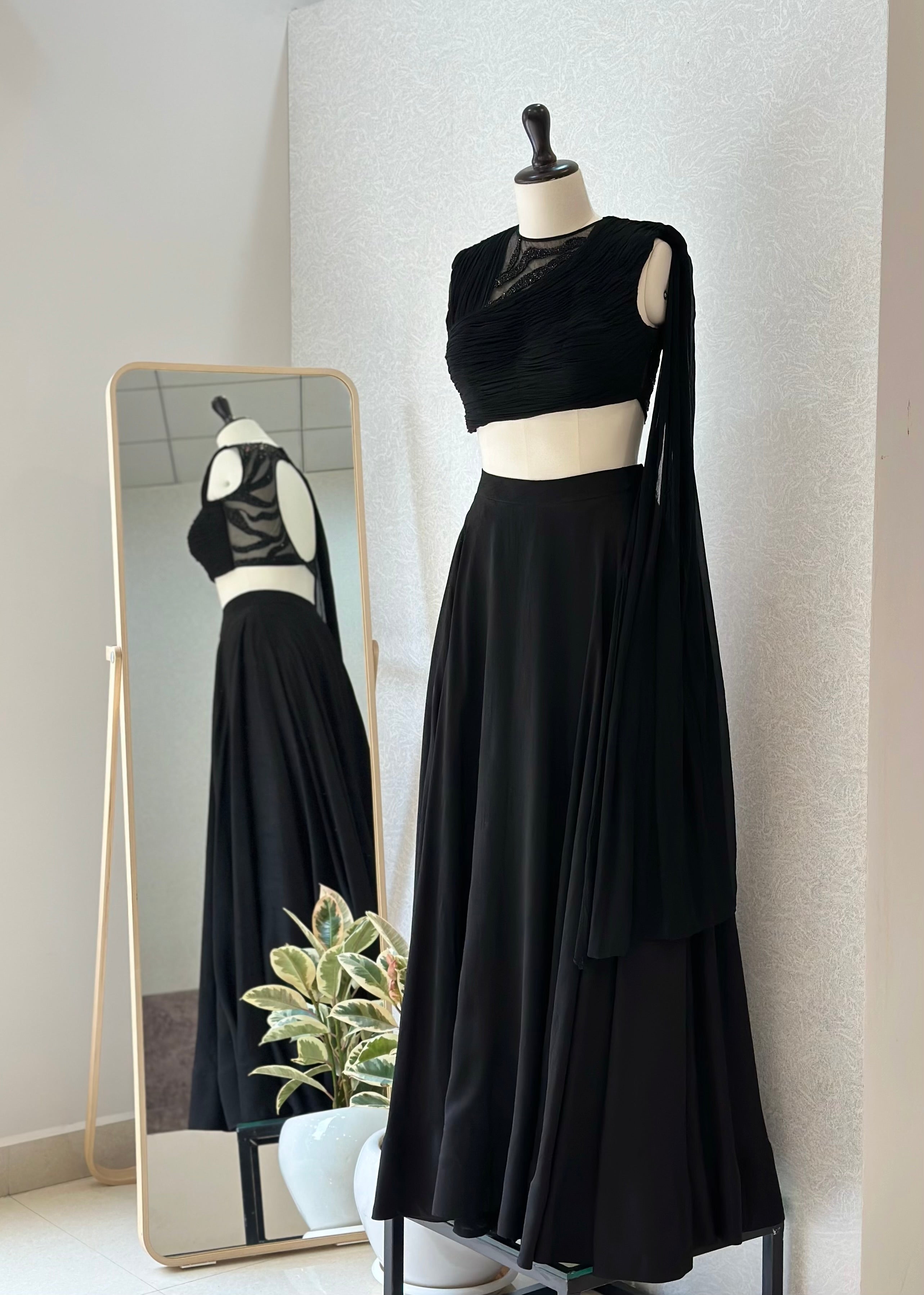 Noir Frost Drape Set