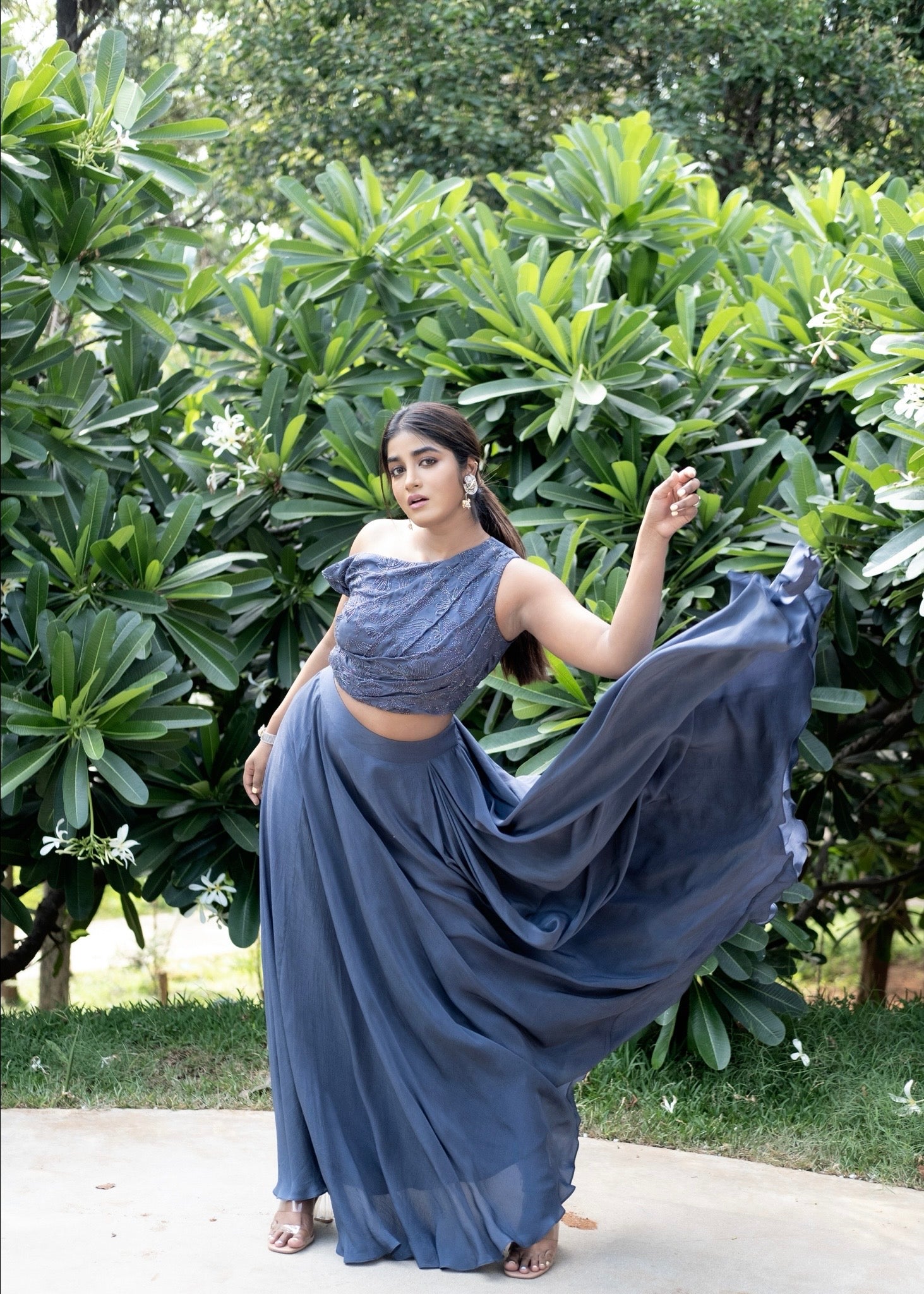 Waterlily Cowl Drape Set