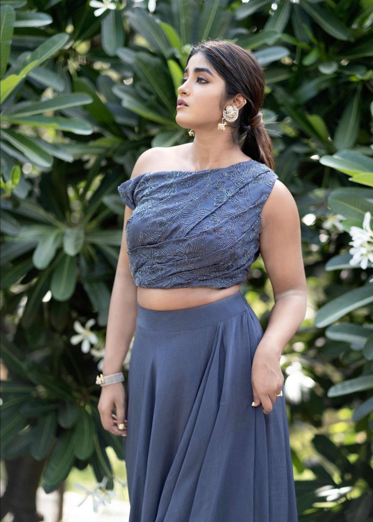 Waterlily Cowl Drape Set