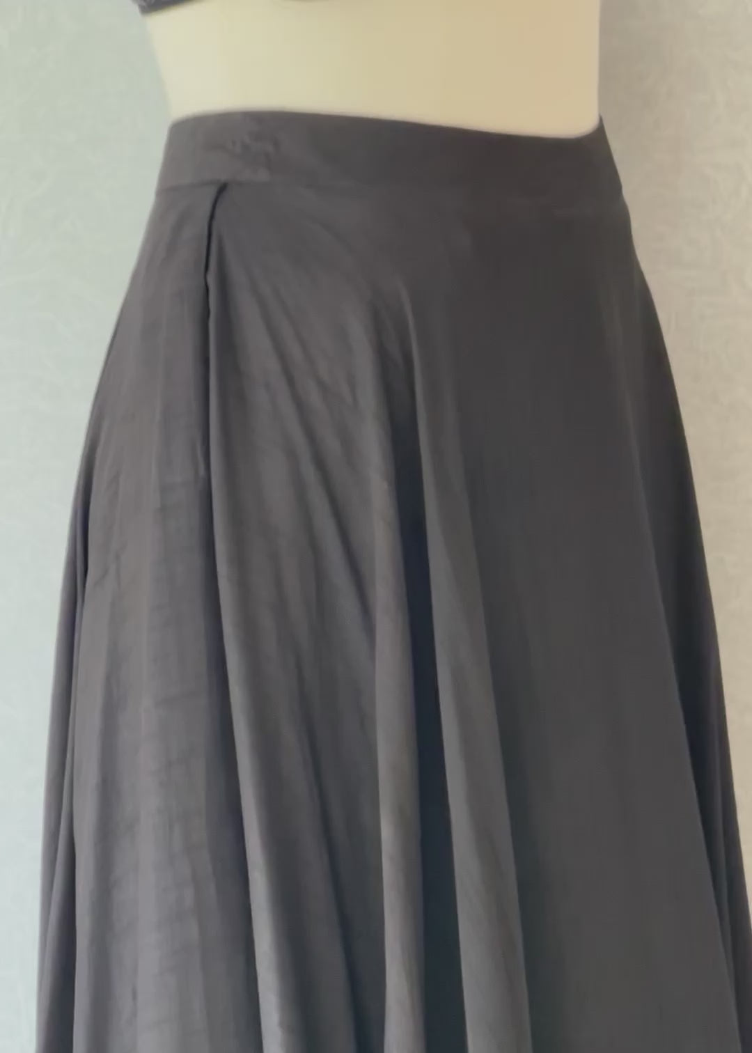 Noir Frost Drape Set